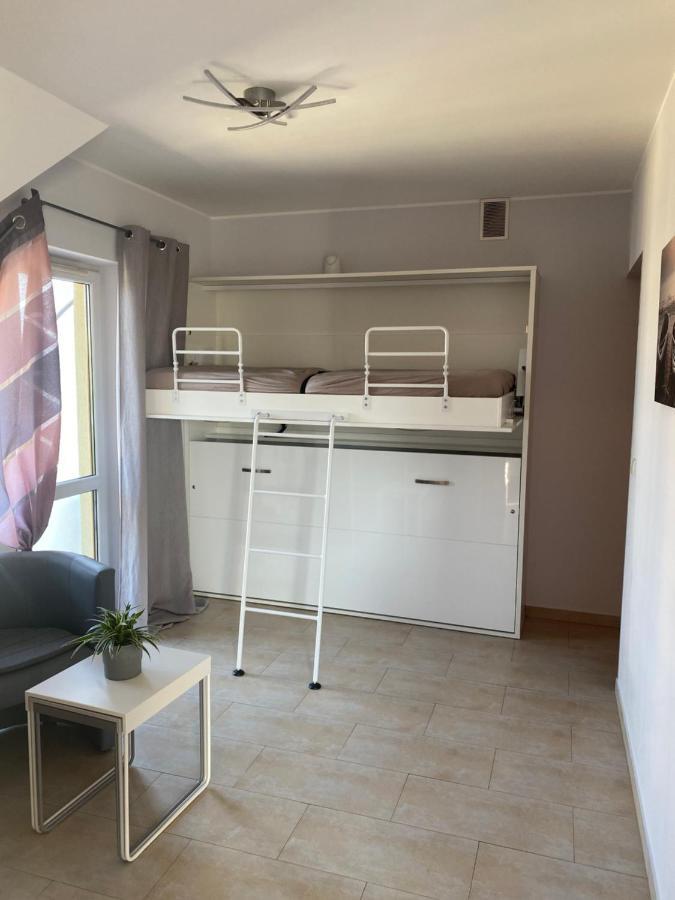 미엥지즈드로예 Apartament Bella 아파트 외부 사진