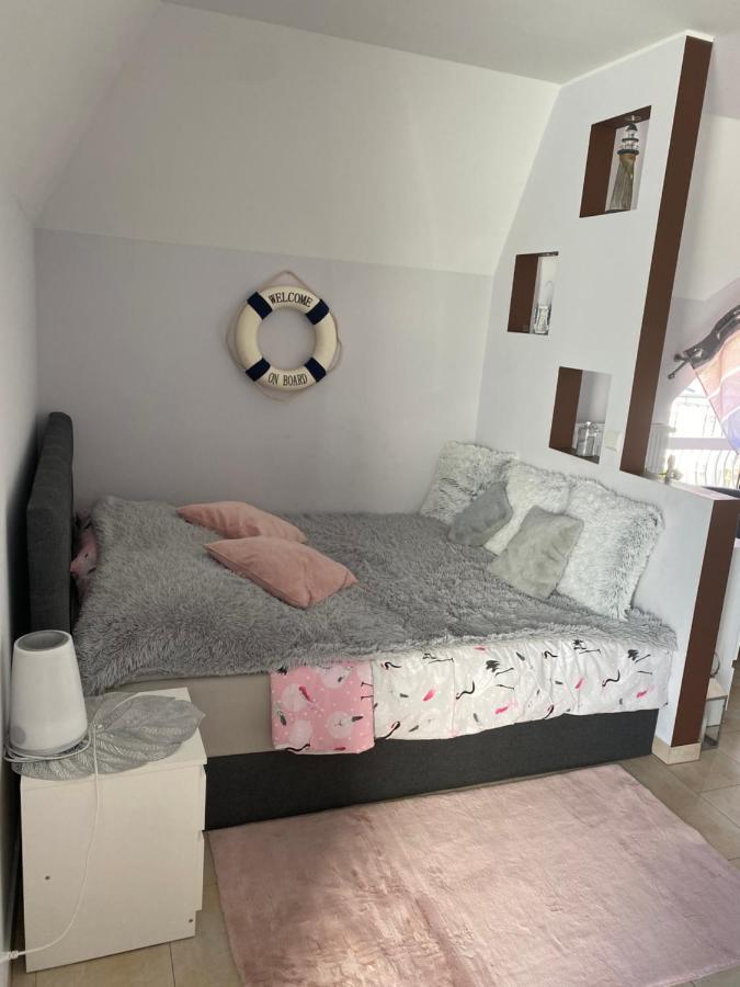미엥지즈드로예 Apartament Bella 아파트 외부 사진
