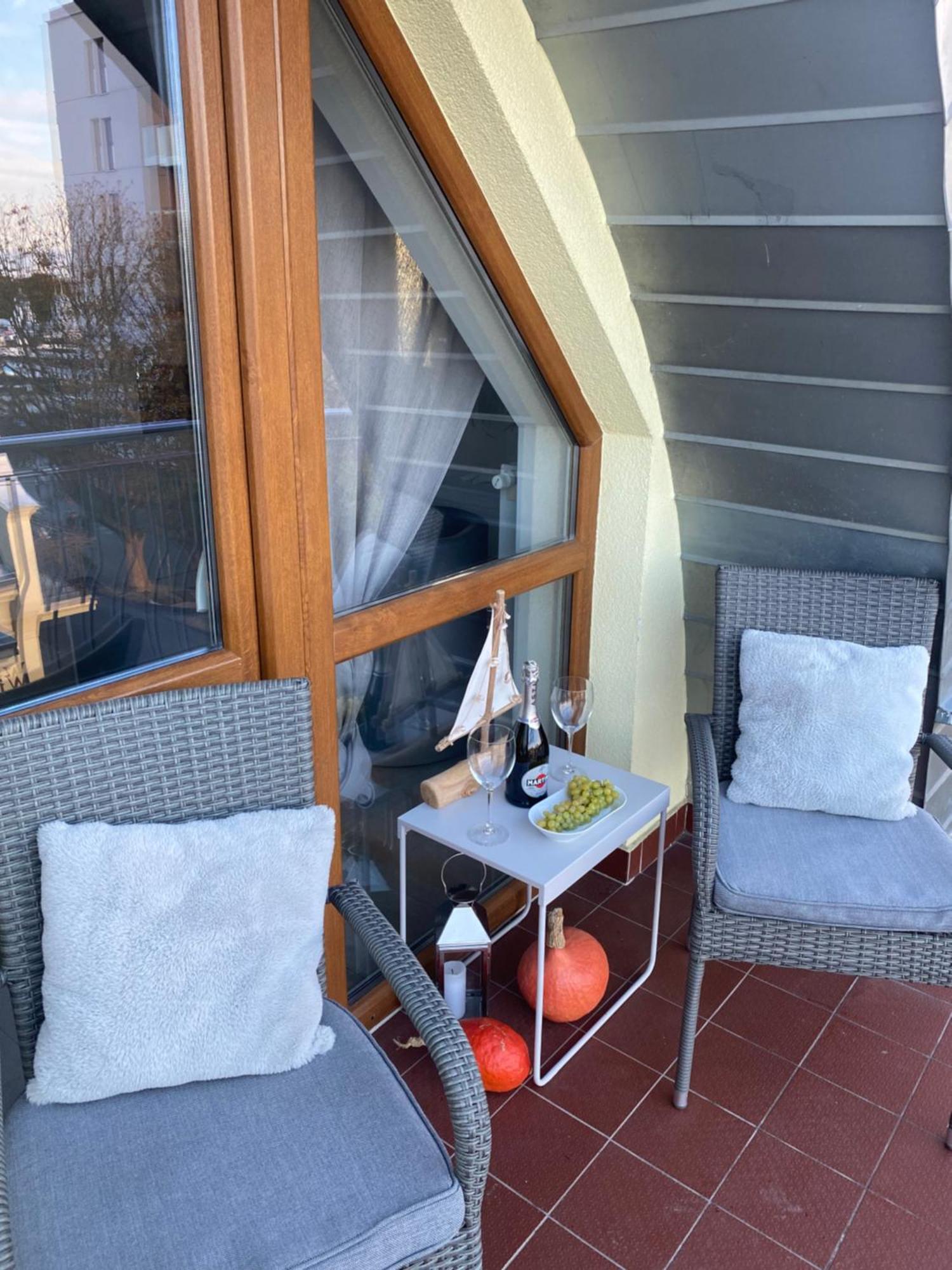 미엥지즈드로예 Apartament Bella 아파트 외부 사진