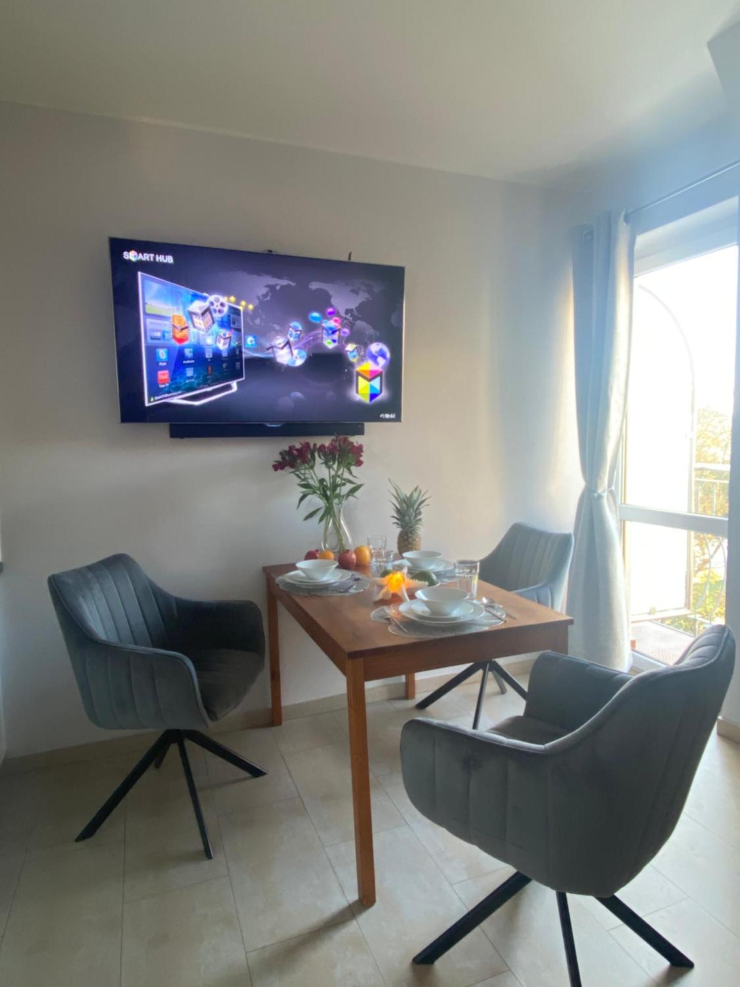 미엥지즈드로예 Apartament Bella 아파트 외부 사진